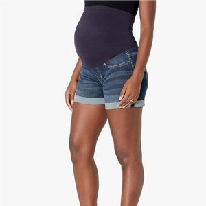 Maternity shorts